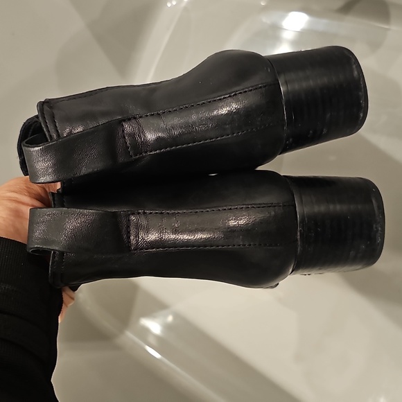 RAG & BONE Classic Black Leather Ankle Booties Chelsea Chukka